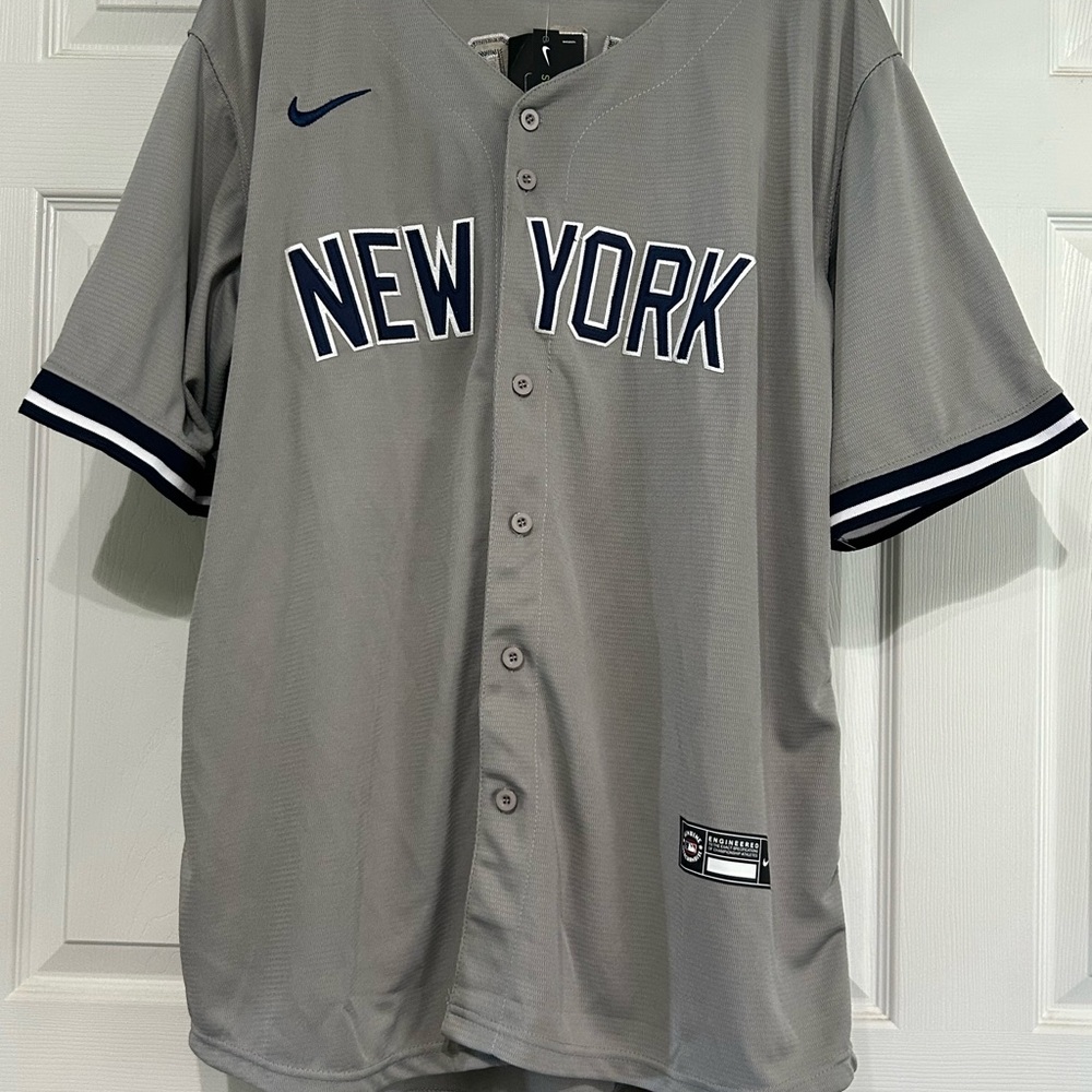 Nike Gray Jersey XXL